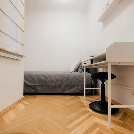 Apartment Old Town Modern - Balcony & Yard View Kaunas
